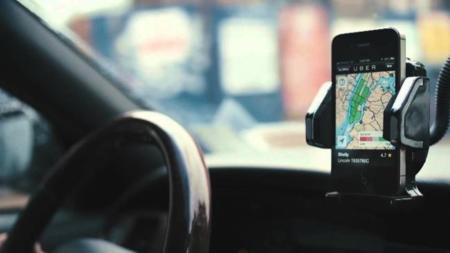 Uber llega a Madrid pero... ¿es una plataforma de "compartir coche", como ellos dicen?