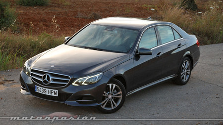 Mercedes-Benz E 220 CDI 7G-TRONIC, prueba (exterior e interior)