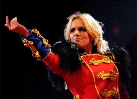 Los modelitos de Britney Spears en su primer concierto