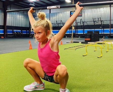 Brodie Bowen, la niña de siete años que levanta pesas de más de 40 kilos