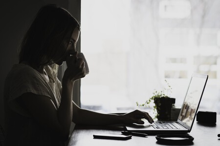 Las mejores tarifas de internet para teletrabajar: precios para conectarse por fibra o por 4G y 5G