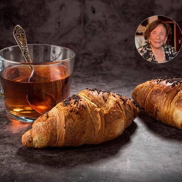 Renata, con 101 años: "No sé cocinar, tomo té y un croissant caliente a las nueve. En el almuerzo, macarrones con judías o tomate y siempre ceno fuera" 