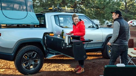 Rivian R1t Camper