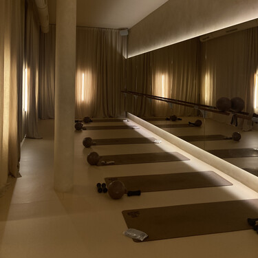 Llevo un mes haciendo barré, la disciplina del momento: así es como ha cambiado mi cuerpo con este mix de Pilates, Yoga y ballet