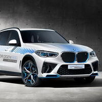 El BMW iX5 Hydrogen Protection es un SUV limpio, y a prueba de balas: puede resistir el ataque de un AK-47