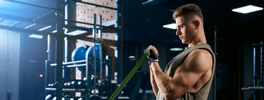El tiempo bajo tensión (TUT) para hipertrofia se ha explicado siempre mal: lo que debes saber 