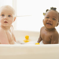 Los 23 mejores geles de baño para cuidar la delicada piel de tu bebé