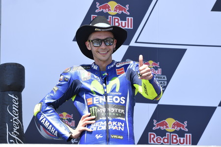 Sin complicaciones, Valentino Rossi podrá recibir el alta médica esta misma tarde