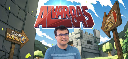 Iba para notario, pero he acabado enseñando a jugar a millones de personas a Clash Royale