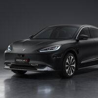 El Arcfox Alpha S es el coche que Huawei y BAIC desarrollaron juntos: 700 km de autonomía y sistema operativo Harmony OS
