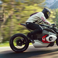 La ciencia lleva años buscando la batería definitiva para motos eléctricas. Ahora un descubrimiento microscópico ha dado con la clave 