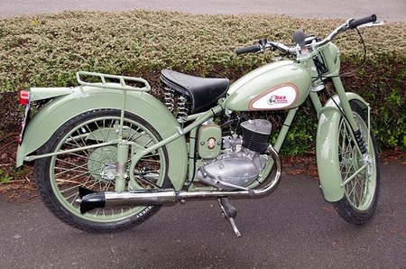 BSA Bantam 125, el gallito utilitario heredado de Alemania