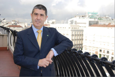 'Nuestro país no puede prescindir de un instrumento tan importante como es la escuela pública', entrevista con Jesús Mª Sánchez