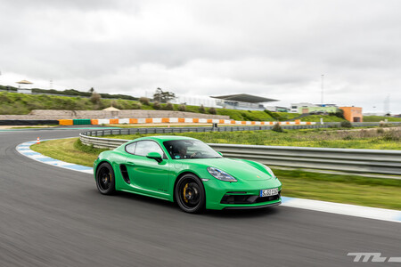 Porsche Cayman Electrico 2000 4