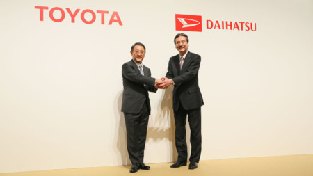 Toyota se pone seria con los coches pequeños al finalizar la compra de Daihatsu