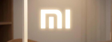 Lo nuevo de Xiaomi parece una lámpara de habitación, pero tiene más potencia que una farola LED de la calle y un diseño de museo moderno