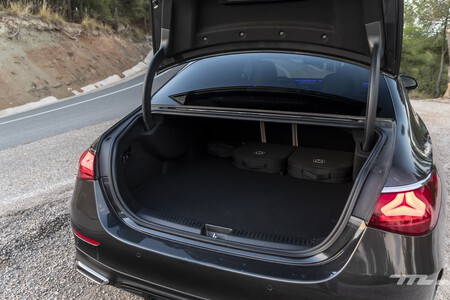 Mercedes E 300 E 2025 Prueba 023