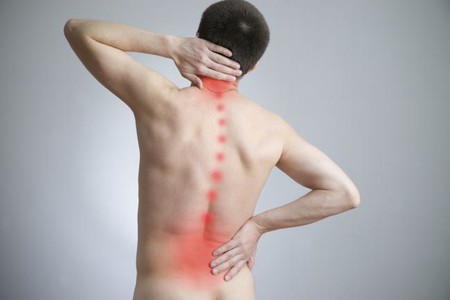 Los mejores ejercicios y deportes que puedes hacer si sufres dolor de espalda