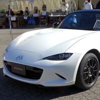 Mazda MX-5 990S Edition, el roadster japonés se pone a dieta y ahora pesa menos de 1,000 kg