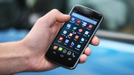 Una de cal y otra de arena para los desarrolladores de apps: crece el tiempo de uso, pero probamos pocas apps nuevas
