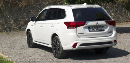 Mitsubishi Outlander 2016 toma de contacto