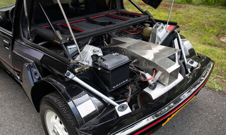 Peugeot 205 Turbo 16 (1985) negro, subastado en Monterey 2023