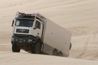 Unicat EX70, una habitación de lujo para viajar por el desierto