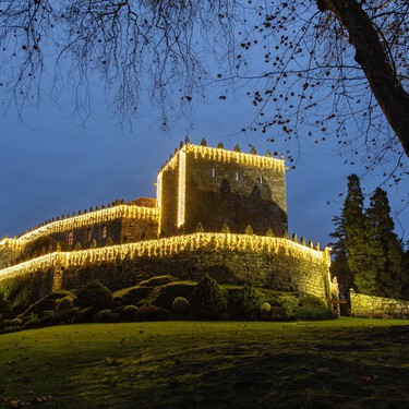 De todos los castillos de España, esta fortaleza gallega es la más curiosa para viajar en Navidad