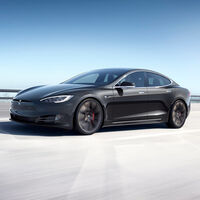 ¡Brutal Tesla Model S Plaid! El coche eléctrico definitivo con 1.100 CV, 840 km de autonomía y un 0 a 100 km/h en dos segundos para volar