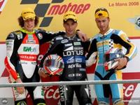 Debón arriesga y logra su primera victoria en el Campeonato del Mundo