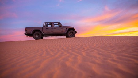 Jeep Gladiator Mojave 2020 8
