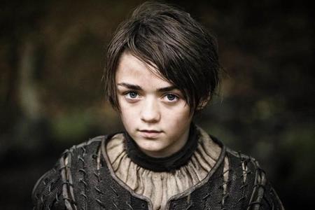 Maisie Williams, Arya Stark en Juego de Tronos, podría ser Ellie en la película de The Last of Us