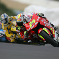 Qué fue de Toni Elías, la estrella de Supervivientes que fue la gran promesa española de MotoGP y le robó un mundial a Valentino Rossi