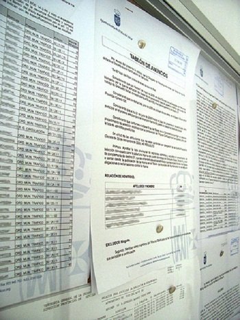 Cuidado, que las academias de oposiciones se están aprovechando de la situación