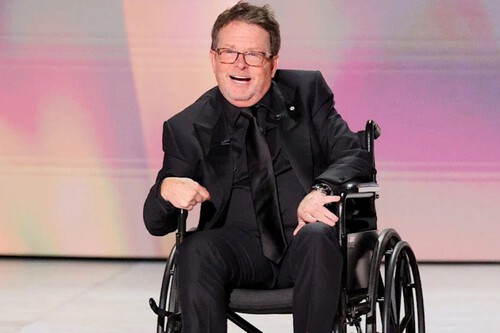 Michael J. Fox recibe el Emmy más especial de su carrera por su lucha contra el Parkinson: "Aceptar el Parkinson no significaba que tuviera que rendirme" 