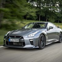 Nissan asegura que todos sus coches cumplen con los límites de emisiones en Japón... menos el GT-R