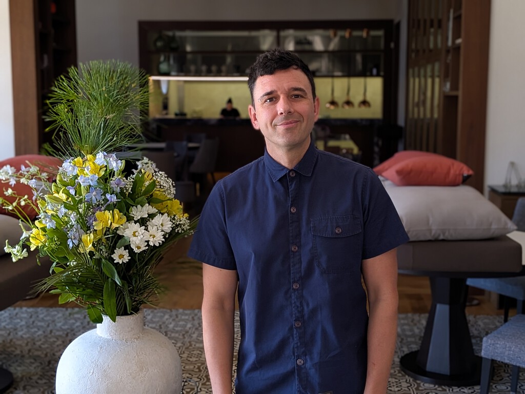 El cocinero de Mallorca que no saluda a los clientes y apenas sale de la cocina apunta a nuevo tres estrellas Michelin: “Odio todo lo que rodea al chef como figura”