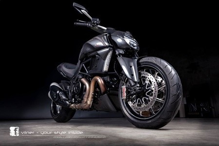 Ducati Diavel Carbon por Vilner
