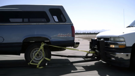 Grappler Police Bumper, la solucion para poner fin a persecuciones policiales de forma segura