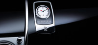 El Rolls-Royce Wraith desvela su puerta y el reloj
