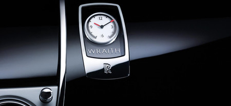 El Rolls-Royce Wraith desvela su puerta y el reloj