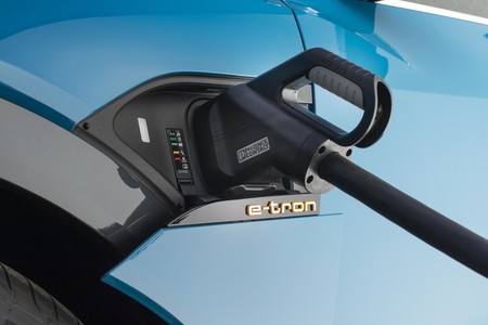 Audi E Tron Carga