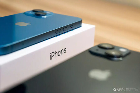 iPhone 13