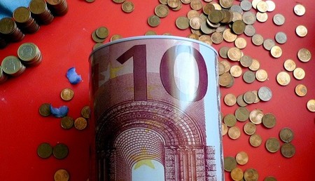 Si nuestros padres nos ayudan económicamente ¡debemos declararlo a Hacienda!