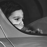 Cinco consejos de la DGT para viajar en coche con niños y una vital advertencia de seguridad 