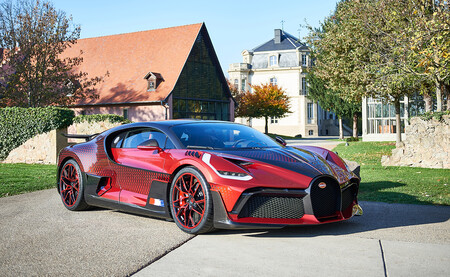 Bugatti Divo 'Lady Bug' 2021