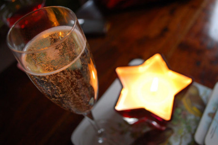 Cuidado con las calorías líquidas en la cena de Navidad