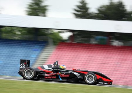 Roberto Merhi comienza con buen pie en la F3 Euroseries