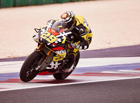 Iannone Aprilia Rsv4