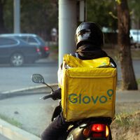Al "delivery" con trabajadores asalariados no le salen las cuentas: Glovo anuncia un ERE para 750 repartidores